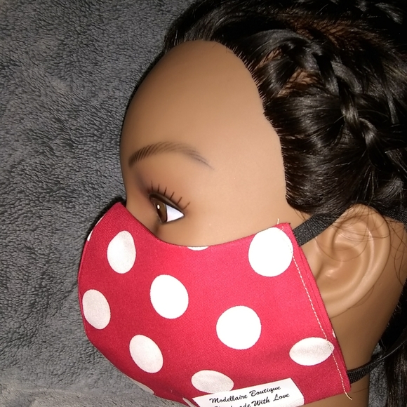 Red & White Polka Dot Mask - Picture 2 of 3